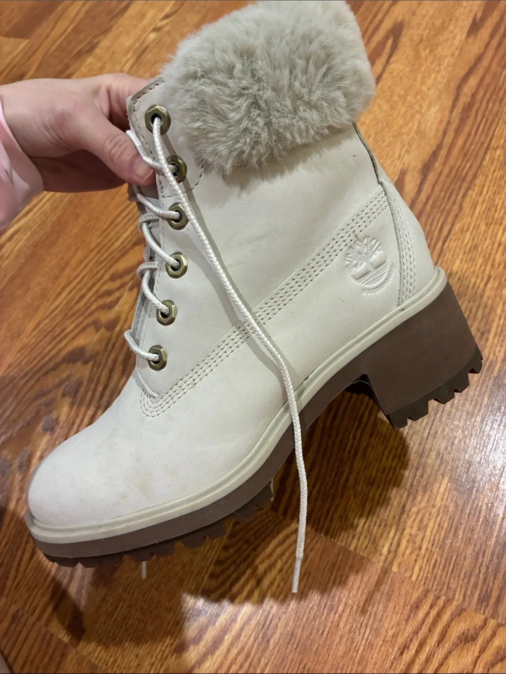 Timberland Women's Cream Lace-Up Winter Boots